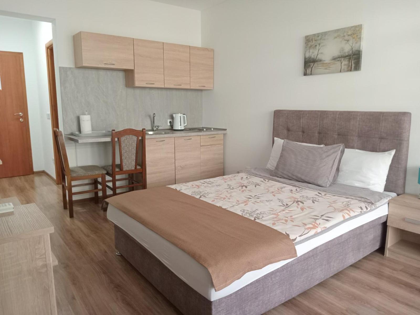 Apartments Karic Aerodrom Tuzla Dubrave Gornje Екстер'єр фото